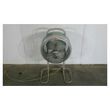 Westinghouse Mobilaire floor fan, works