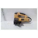DeWalt 60mm variable speed jigsaw, works
