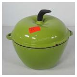 Innova cast enameled green apple casserole dish,