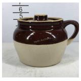 USA marked bean pot