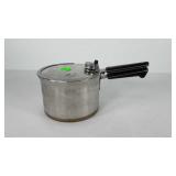 Revereware copper claud pressure cooker, 4qt