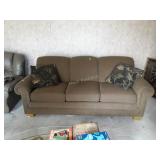 Lay-Z-Boy 3pc Living Room Furniture Set. Sofa,