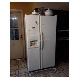 Whirlpool 25.2cuft Side x Side Refrigerator,