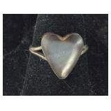 Sterling silver and shell ring size 5