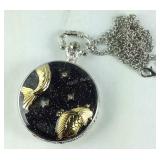 Strada/Genoa white crystal Japanese movement