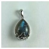 6.35ct labradorite platinum bond pendant