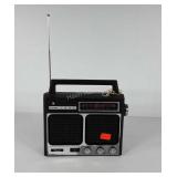 Cariole AM FM CB radio with 8 track player,