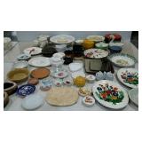 Group of ceramicwares, includes plates, ashtrays