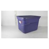 Sterilite 73 quart tote with lid