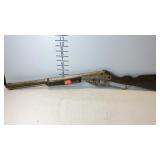 Daisy toy shotgun model NO 120, does have damage