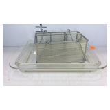 15in bakeware pan with wire desk organizer