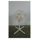 Ocean Aire floor fan, works, adjustable