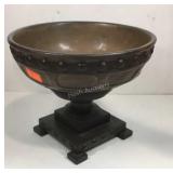 Footed planter 10 inches wide, 8.5 inch tall