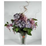 Glass vase with everlasting hydrangea