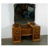 Vanity, lovely details, but needs a little work