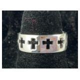 Sterling silver size 6 cross ring