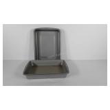 Two Wilton 15x11 cake pans