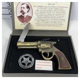 Wyatt Earp decorative gun style knife set
