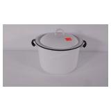 Enamel stock pot, 9.5" diameter