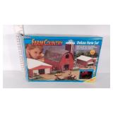 Ertl Farm Country Deluxe farm set, in package