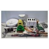 Small kitchen appliances, corn steamer,