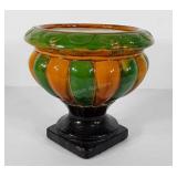 Pottery planter, 10" across