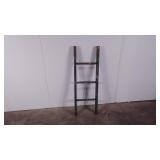 Decorative ladder, 44" tall