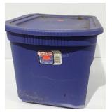 Sterlite 73qt Storage Tote, used and dirty still