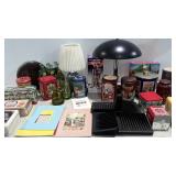 Decor group, decorative advertising tins, lamps,