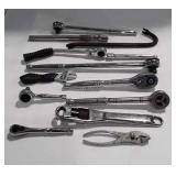 Tools, Ratchets 1/4,3/8,1/2" Drives, small pry