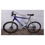 Trek 6700 27 speed bike,  back brake needs work