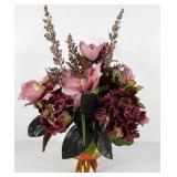 Everlasting flower arrangement