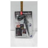 Regent 75 watt halogen flood light for