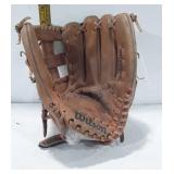 Wilson extra baseball glove