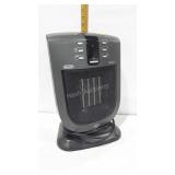 DeLonghi 1500-watt ceramic heater, Powers up