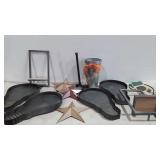 Country craft decorations: galvanized light bulb