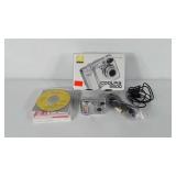 Nikon Coolpix 5600 digital camera