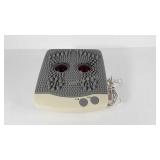 Vibrating foot massager, works
