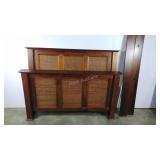 Queen size foot and head board, side rails and