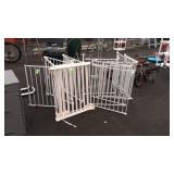Folding Pet Pen about 3 needs some  attention