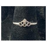 Sterling silver size 6 crown ring