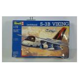 Revell model airplane kit. Lockheed S-3B Viking.