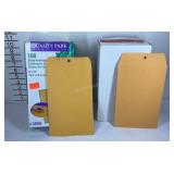 Two boxes of 6x9 envelopes 100in each box