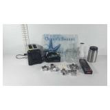 Kitchenwares, Hamilton Beach toaster powers on,