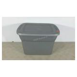 Sterilite 18 gallon tote with lid.