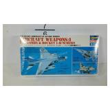 HASEGAWA model kit. Aircraft Weapons: I,