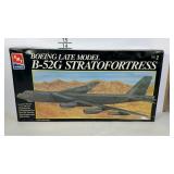 AMT ERTL model airplane kit. Boeing Late Model