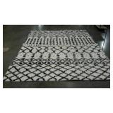 Shag room rug, 7