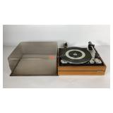 United Audio Dual 1009 turntable, powers on, with