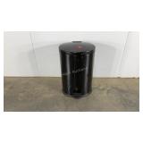 Kitchen trash can, 25? tall